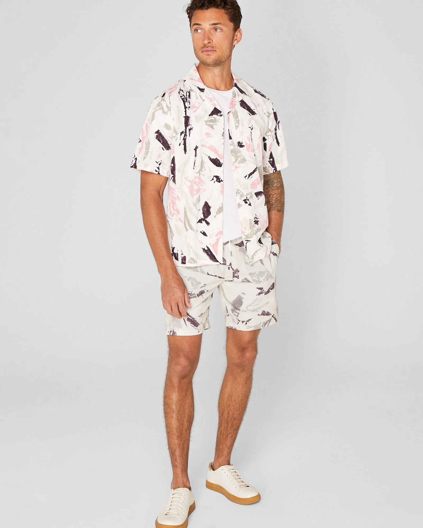 Short Sleeve Camp Collar Block Print Shirt - Image 4